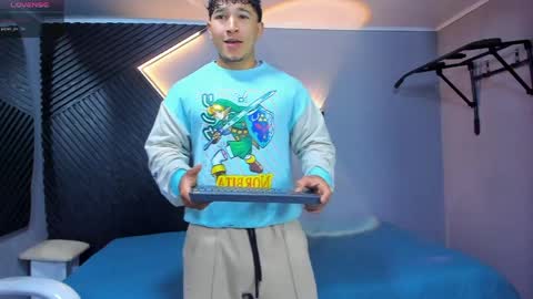 Snapshot of horny_nick18 chatting on March 2026 11:43:02 AM horny_nick18 online show from March 2026 11:43:02 AM