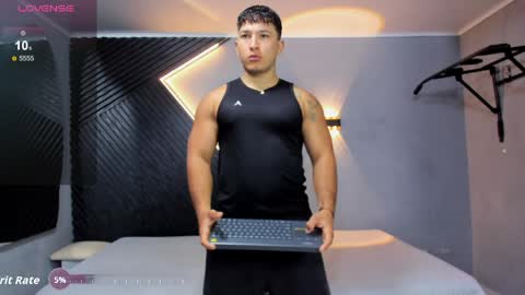 Snapshot of horny_nick18 chatting on May 2026 12:09:02 PM horny_nick18 online show from May 2026 12:09:02 PM