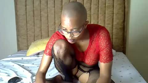 horny_sexy_baby online show from November 2025 06:01:01 PM