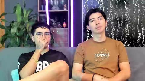 Alex and Camilo online show from March 2026 02:45:02 PM