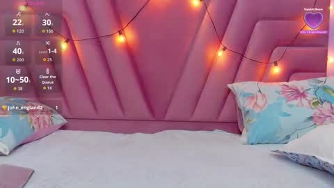 Khloe  online show from March 2026 12:22:01 PM