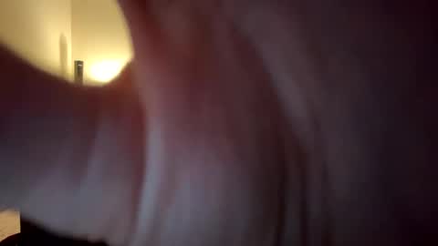 Justin 7 inches online show from February 2025 08:00:01 PM