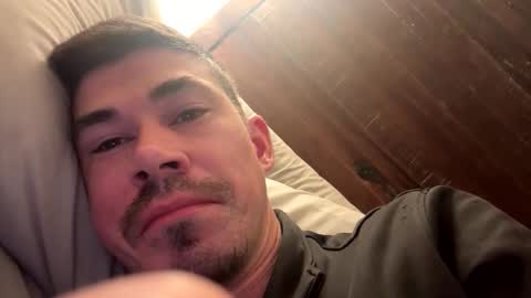 Snapshot of hornyboi2710 chatting on March 2026 04:45:02 AM Justin 7 inches online show from March 2026 04:45:02 AM