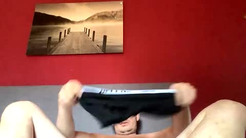 hornyfood112 online show from October 2025 01:22:02 PM