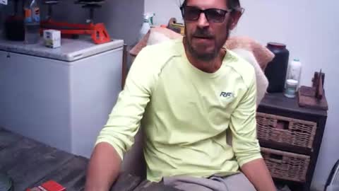 Snapshot of hornyhippies0080 chatting on June 2026 09:03:01 AM Nix D online show from June 2026 09:03:01 AM