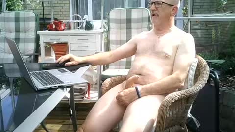 Snapshot of hornyjames50 chatting on June 2026 08:39:01 AM Horny James online show from June 2026 08:39:01 AM