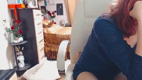 Snapshot of hornymomfuck chatting on October 2025 07:58:01 PM Aimi online show from October 2025 07:58:01 PM