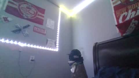 hornypierceddad online show from April 2026 12:30:01 AM