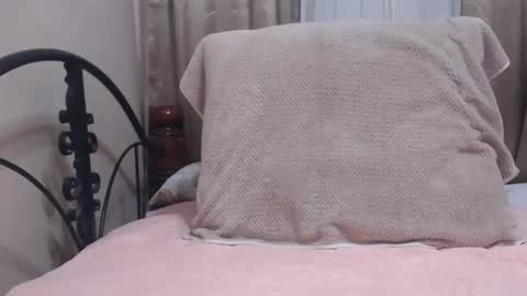 Snapshot of hornypinay69 chatting on November 2025 01:38:01 AM Tyla online show from November 2025 01:38:01 AM