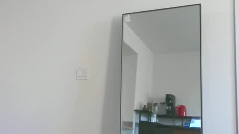 Horus00 online show from February 2025 12:16:01 PM