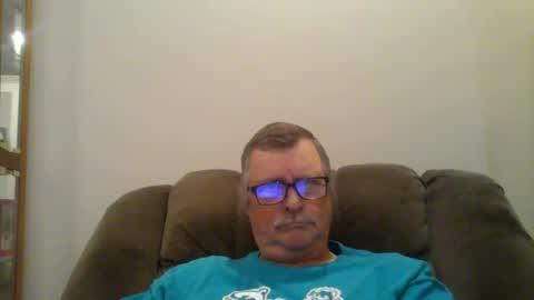 Snapshot of hot4tightholes chatting on December 2024 07:59:02 PM hot4tightholes online show from December 2024 07:59:02 PM