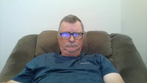 Snapshot of hot4tightholes chatting on February 2025 05:06:01 PM hot4tightholes online show from February 2025 05:06:01 PM