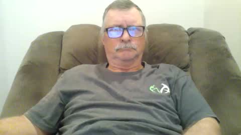 Snapshot of hot4tightholes chatting on February 2025 02:32:01 PM hot4tightholes online show from February 2025 02:32:01 PM