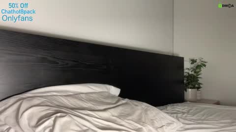 Snapshot of hot8pack01 chatting on December 2024 07:17:02 PM Edward aka Wolf online show from December 2024 07:17:02 PM