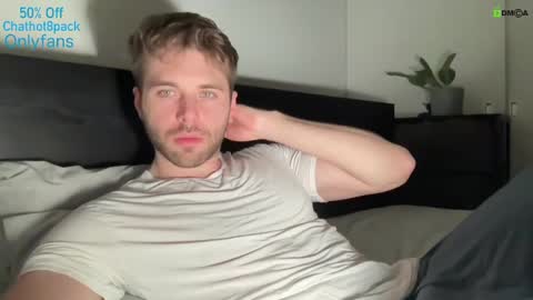 Snapshot of hot8pack01 chatting on February 2025 03:34:02 AM Edward aka Wolf online show from February 2025 03:34:02 AM