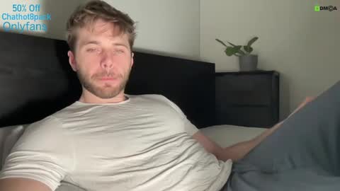 Snapshot of hot8pack01 chatting on February 2025 04:42:02 AM Edward aka Wolf online show from February 2025 04:42:02 AM