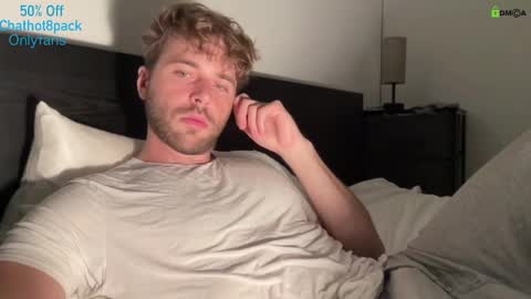 Snapshot of hot8pack01 chatting on September 2025 07:26:02 PM Edward aka Wolf online show from September 2025 07:26:02 PM