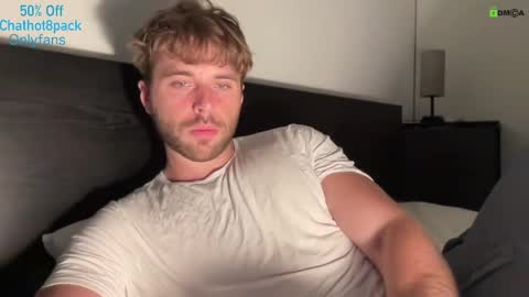 Snapshot of hot8pack01 chatting on September 2025 07:17:02 PM Edward aka Wolf online show from September 2025 07:17:02 PM