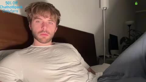 Snapshot of hot8pack01 chatting on November 2025 11:26:01 PM Edward aka Wolf online show from November 2025 11:26:01 PM