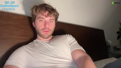 Snapshot of hot8pack01 chatting on January 2026 07:06:01 PM Edward aka Wolf online show from January 2026 07:06:01 PM