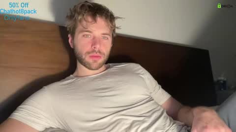 Snapshot of hot8pack01 chatting on February 2026 08:18:01 PM Edward aka Wolf online show from February 2026 08:18:01 PM