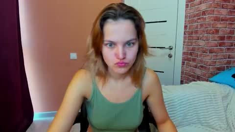 Jessica  online show from September 2025 02:57:02 AM