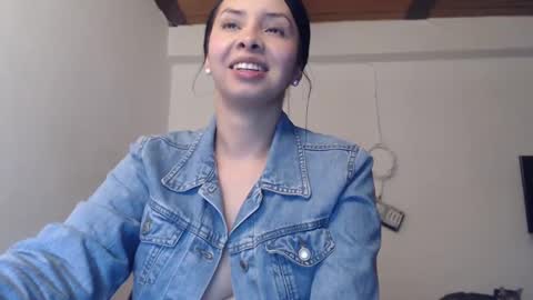 angels online show from September 2025 04:23:01 AM