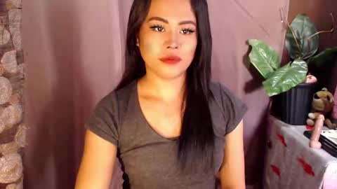Snapshot of hot_babe0802 chatting on May 2026 01:55:01 AM HANNA online show from May 2026 01:55:01 AM