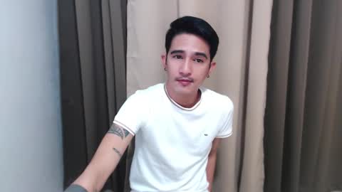 Snapshot of hot_boy2088 chatting on September 2025 02:22:02 PM Mike online show from September 2025 02:22:02 PM