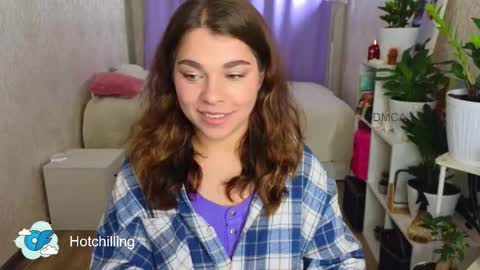 LiluCaroline online show from September 2025 04:56:01 PM