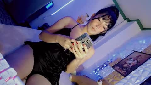 its me CLAUDIA online show from February 2025 06:21:01 AM