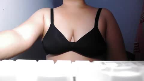 ana online show from October 2025 11:11:01 AM