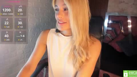 Snapshot of hot_cupid01 chatting on March 2026 10:48:02 AM Valery online show from March 2026 10:48:02 AM