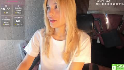 Snapshot of hot_cupid01 chatting on March 2026 10:48:01 AM Valery online show from March 2026 10:48:01 AM