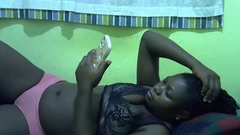 hot_girlly online show from February 2026 12:39:02 AM