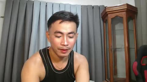 hot_khevin online show from October 2025 10:38:02 AM
