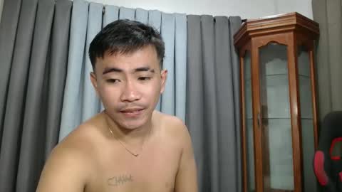 hot_khevin online show from October 2025 10:43:02 PM