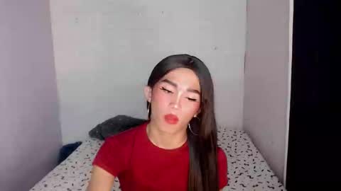 Khianna online show from February 2026 12:23:02 PM