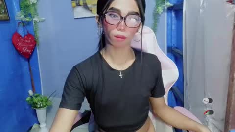 Snapshot of hot_khianna chatting on March 2026 01:40:02 PM Khianna online show from March 2026 01:40:02 PM