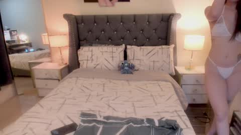 lyn online show from January 2025 07:21:01 AM