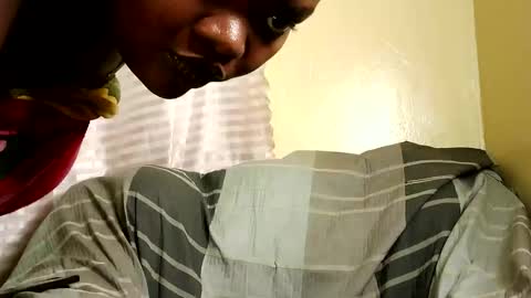 Linah online show from March 2026 03:39:01 PM