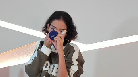 Alana online show from December 2024 09:15:02 PM