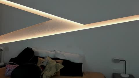 Alana online show from December 2024 08:48:01 PM