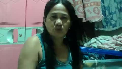 hotmama online show from September 2025 11:42:01 AM