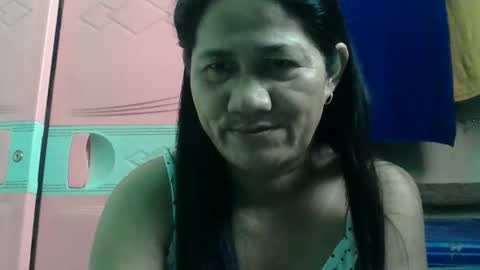 hotmama online show from September 2025 12:12:02 AM
