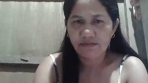 hotmama online show from May 2026 09:23:02 PM