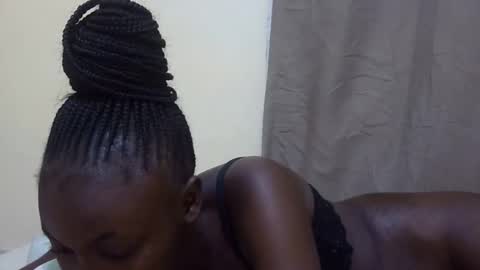 hot_melanie1 online show from May 2026 06:02:02 PM