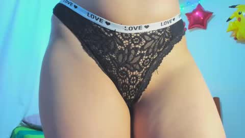 Snapshot of hot_nikol_09 chatting on January 2025 12:50:02 PM Nikol online show from January 2025 12:50:02 PM