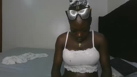 Hot petite online show from April 2026 02:48:02 PM