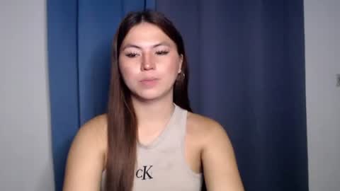 Nikki  online show from February 2026 06:06:02 PM